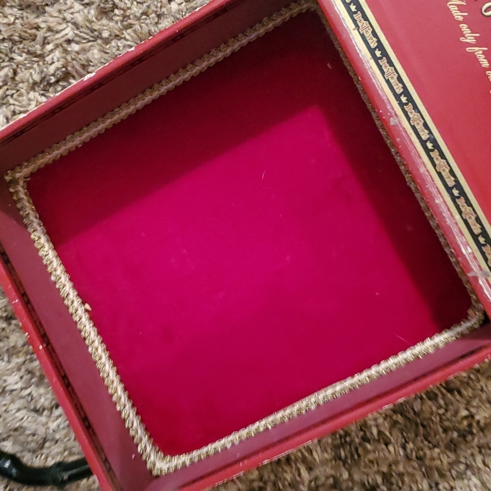 Purse - Picture 5 of 7